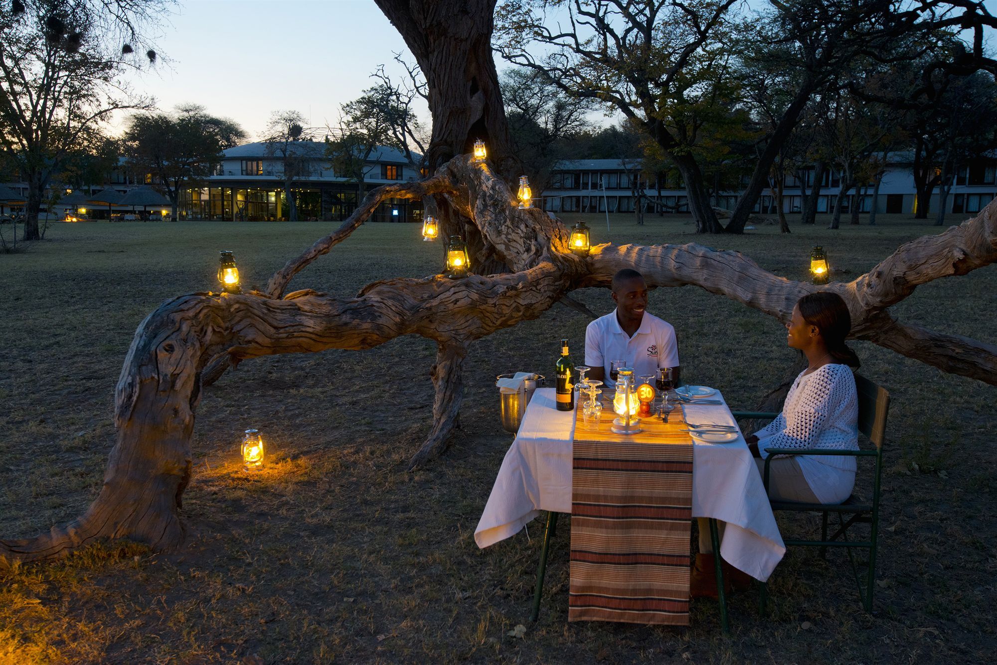 Hwange Safari Lodge Dete Esterno foto