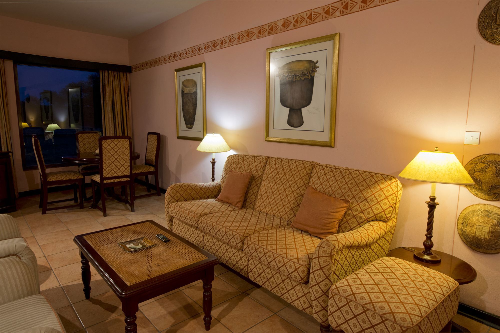 Hwange Safari Lodge Dete Esterno foto